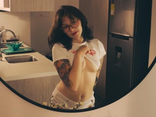IsabellaArias Chatte en Chaleur - Photo 4/21