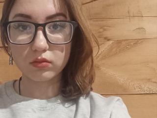 Watch VandaDelehoy Live on XLoveCam