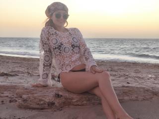 SarahRousen Blowjob XXX Cams - Photo 17/21