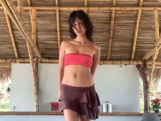 AliceFirek Webcam Porno Live - Photo 13/21