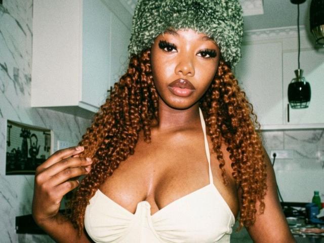 PixieHottie
