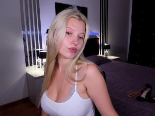 AliceWhitey Image Gallery