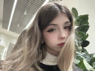 LauraleePenderel Anal en Webcam Live - Photo 13/21