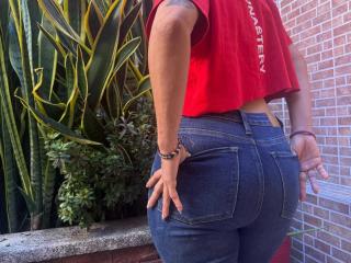 SharonBellarie Blowjob XXX Cams - Photo 17/21