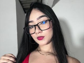 Watch Tamaramml Live on XLoveCam