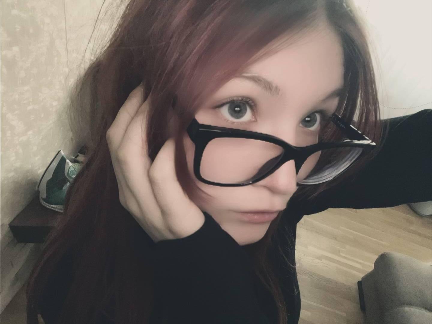 webcam model MargSeyler from XloveCam webcam model MargSeyler from XloveCam