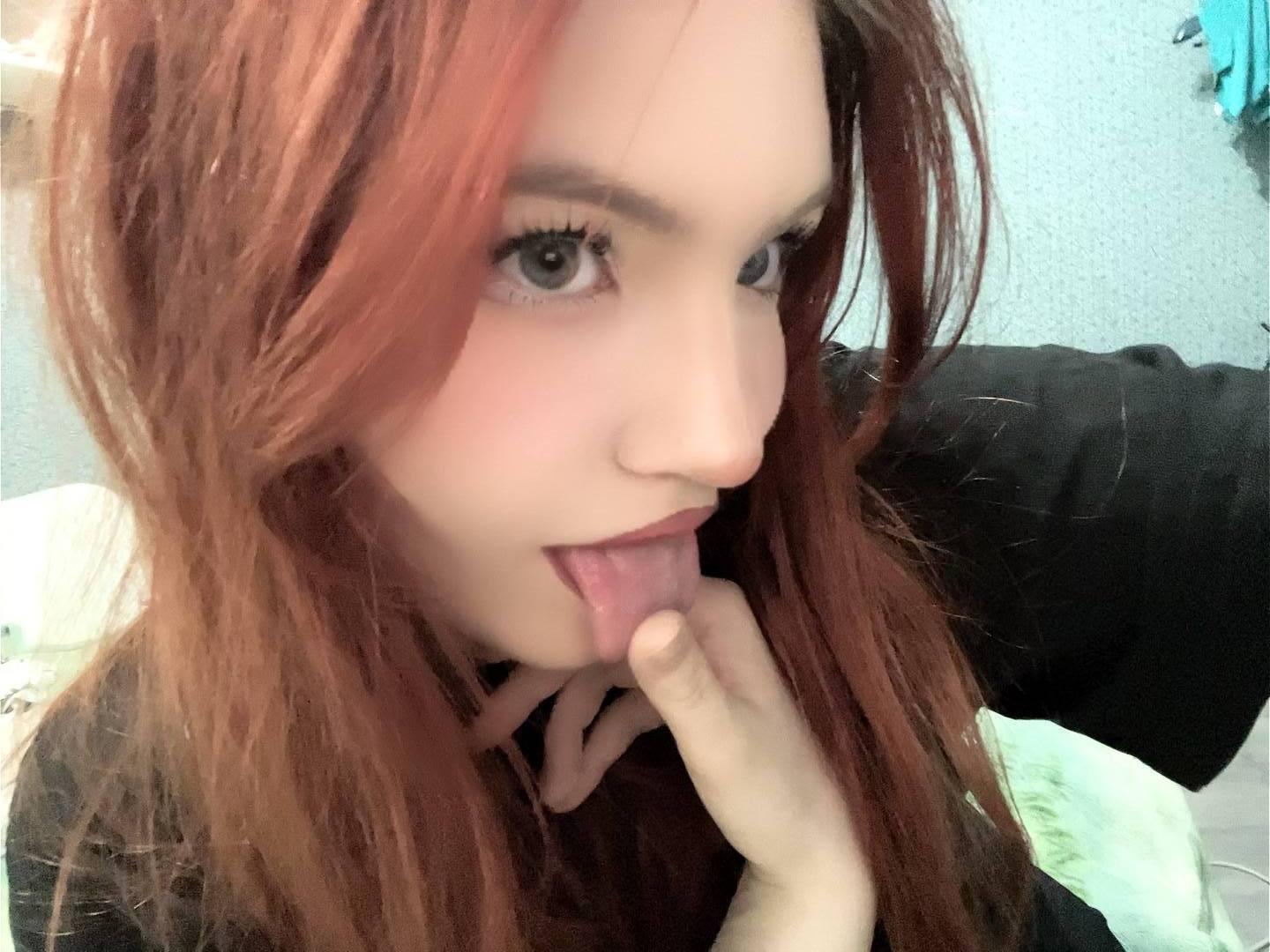 webcam model MargSeyler from XloveCam webcam model MargSeyler from XloveCam