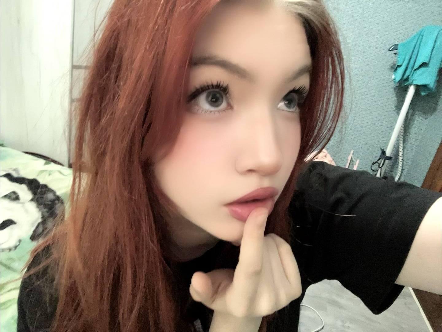 webcam model MargSeyler from XloveCam webcam model MargSeyler from XloveCam