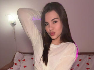 SantinaSchaumberg Blowjob XXX Cams - Photo 18/21
