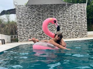 AlessiaFerry Webcam Porno Live - Photo 10/21
