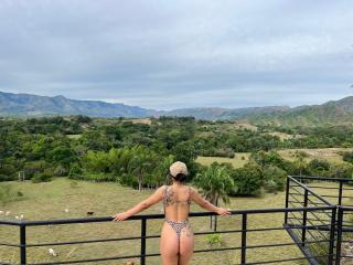 AlessiaFerry Webcam Porno Live - Photo 6/21