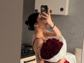 NikkiGoldX Pussy Video Webcam - Photo 5/21