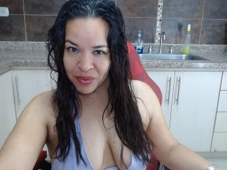 LizethBells Anal en Webcam Live - Photo 19/21