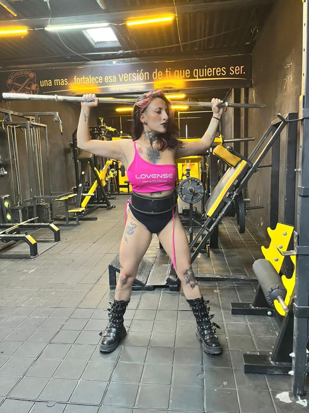 webcam model LiaMiss from XloveCam webcam model LiaMiss from XloveCam