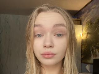 AnnamaeSvehla Webcam Porno Live - Photo 11/12
