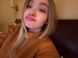 AnnamaeSvehla Webcam Porno Live - Photo 5/12