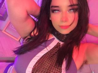 KiraBerry Boobs XXX Direct - Photo 8/21