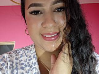 SoftLatina Blowjob XXX Cams - Photo 8/21