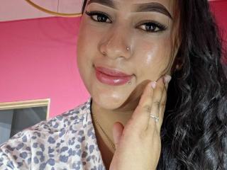 SoftLatina Blowjob XXX Cams - Photo 6/21