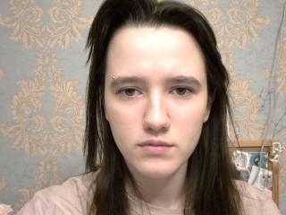 Watch  HueDesilets live on XLoveCam