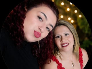 Watch CoupleBomb Live on XLoveCam