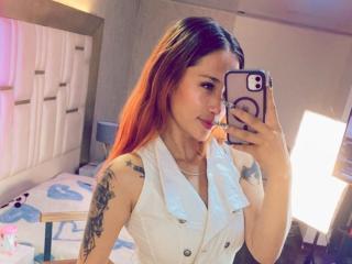 ZoeTaylorl MILF Live - Photo 7/21
