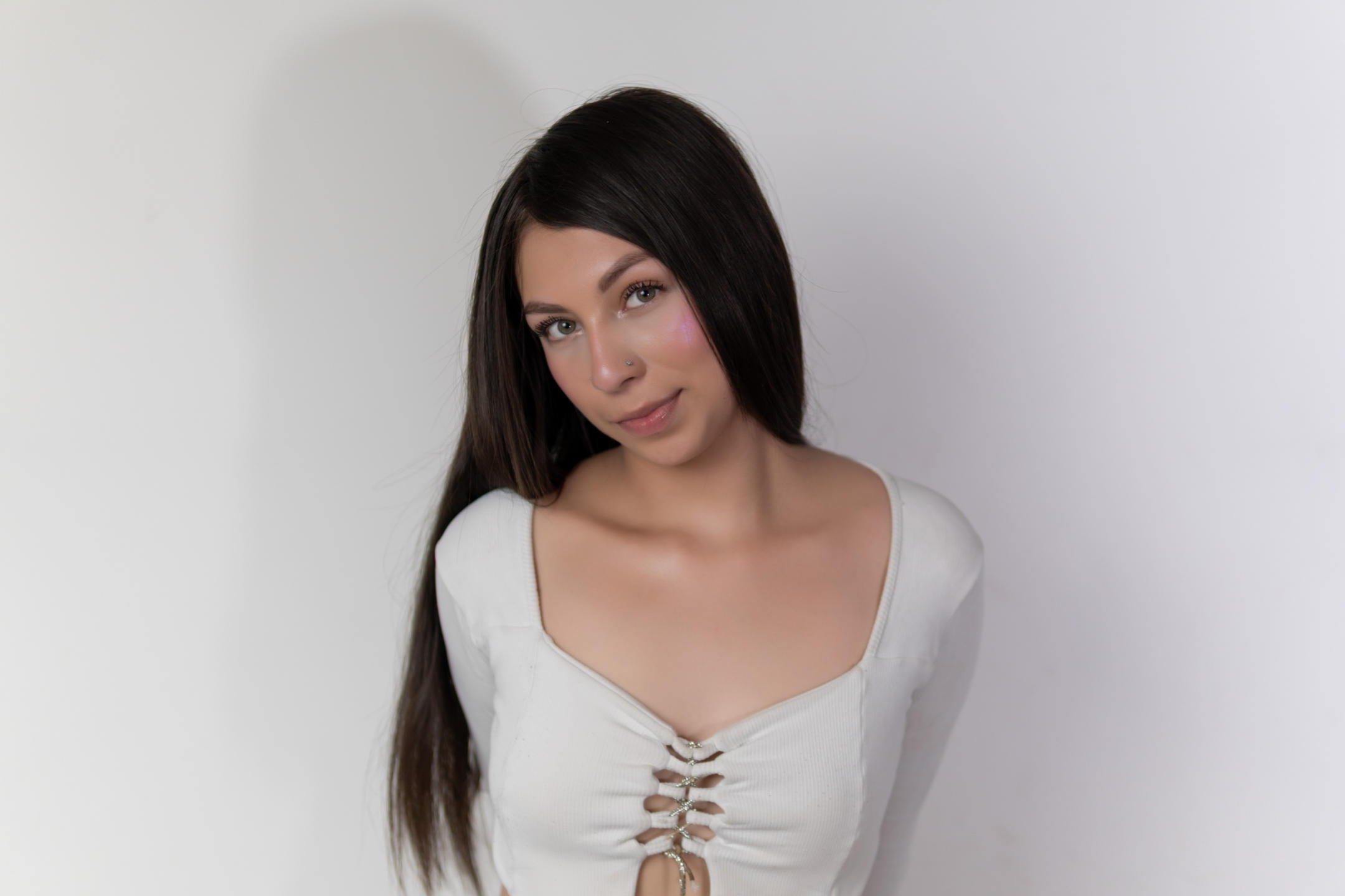 webcam model AlinnaSans from XloveCam webcam model AlinnaSans from XloveCam