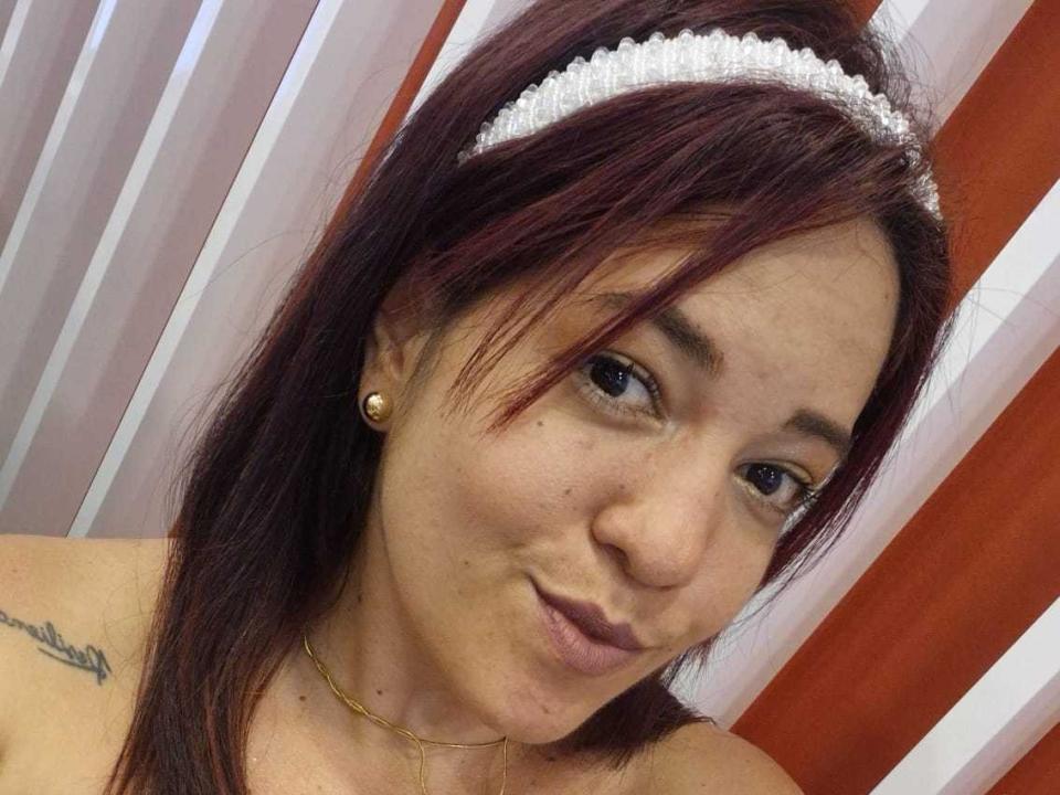 LiaRamonaV — live cam photo 1