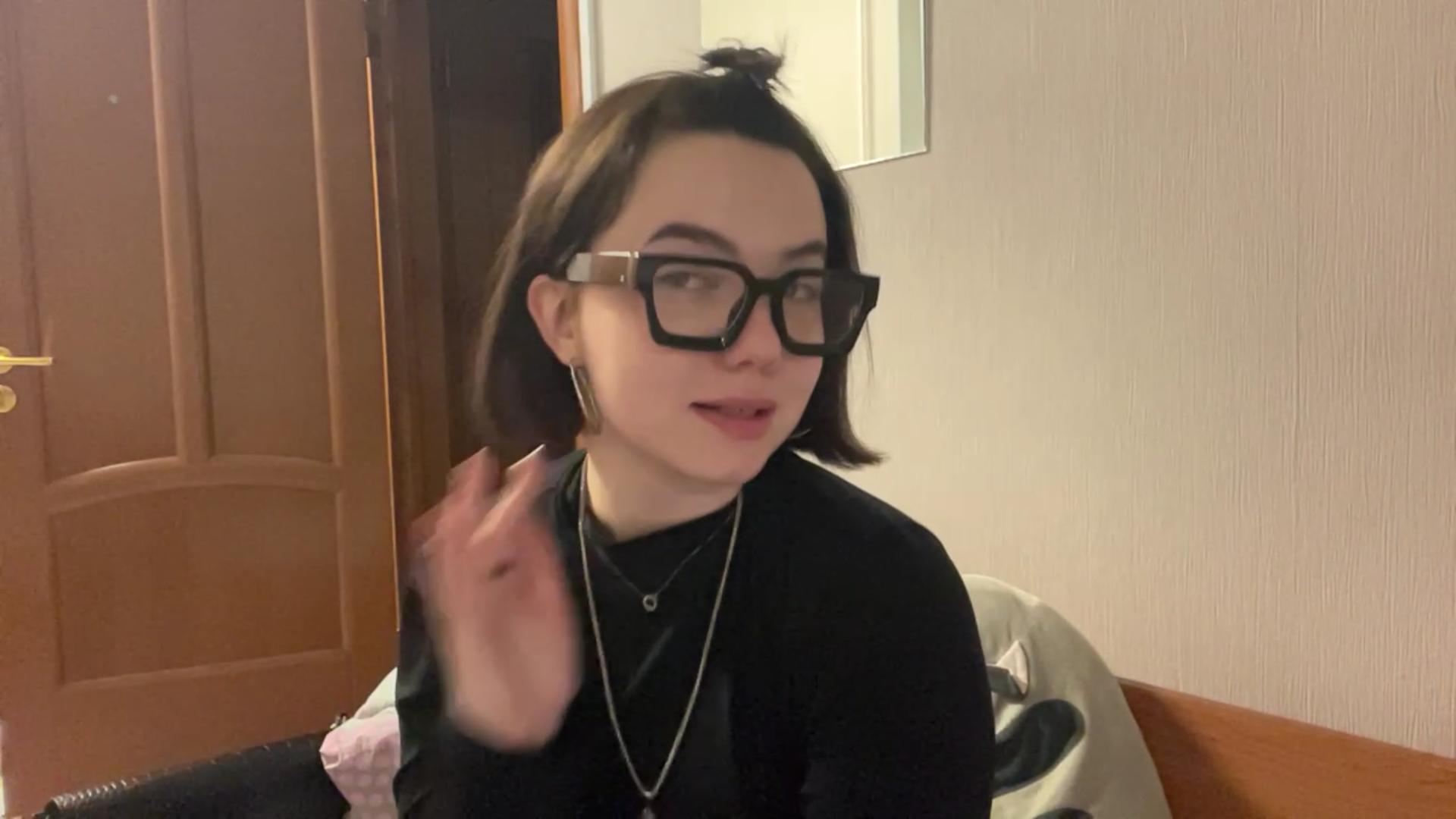webcam model CarmonYorton from XloveCam webcam model CarmonYorton from XloveCam
