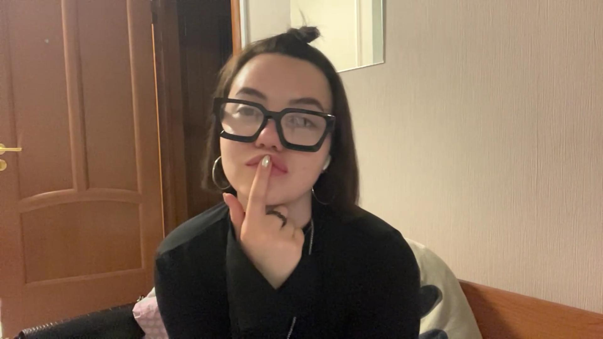 webcam model CarmonYorton from XloveCam webcam model CarmonYorton from XloveCam