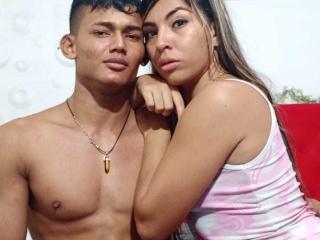 MelizaAndBlack Live Chat on XLoveCam
