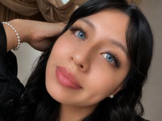 ZoeRedds MILF Live - Photo 8/21