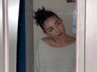 LaurineNghiem Anal en Webcam Live - Photo 6/11