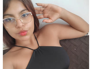 AlyssaGreen Webcam Porno Live - Photo 11/21