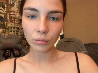 Watch ChristiniaMarian Live on XLoveCam
