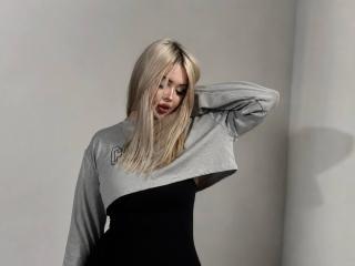 SerinaSindlinger Fellation XXX Cams - Photo 19/21