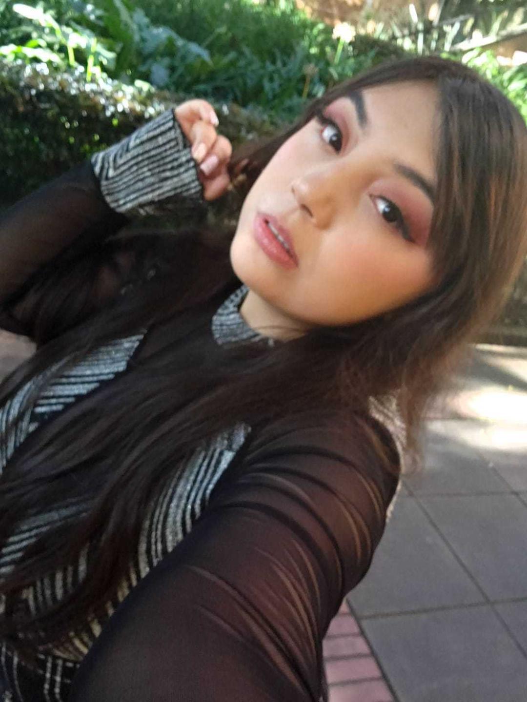 webcam model RoxannDiaz from XloveCam webcam model RoxannDiaz from XloveCam