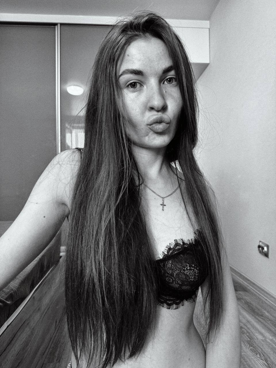 webcam model LumiEmma from XloveCam webcam model LumiEmma from XloveCam