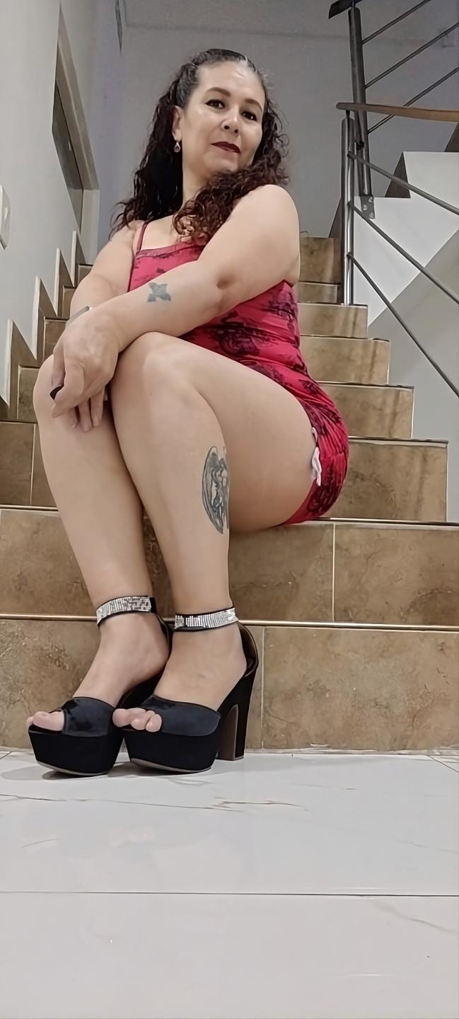 webcam model CoryChaseLady from XloveCam webcam model CoryChaseLady from XloveCam