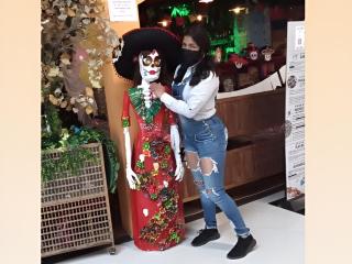 ArianithaXox Webcam Porno Live - Photo 9/21