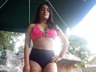 ArianithaXox Webcam Porno Live - Photo 6/21