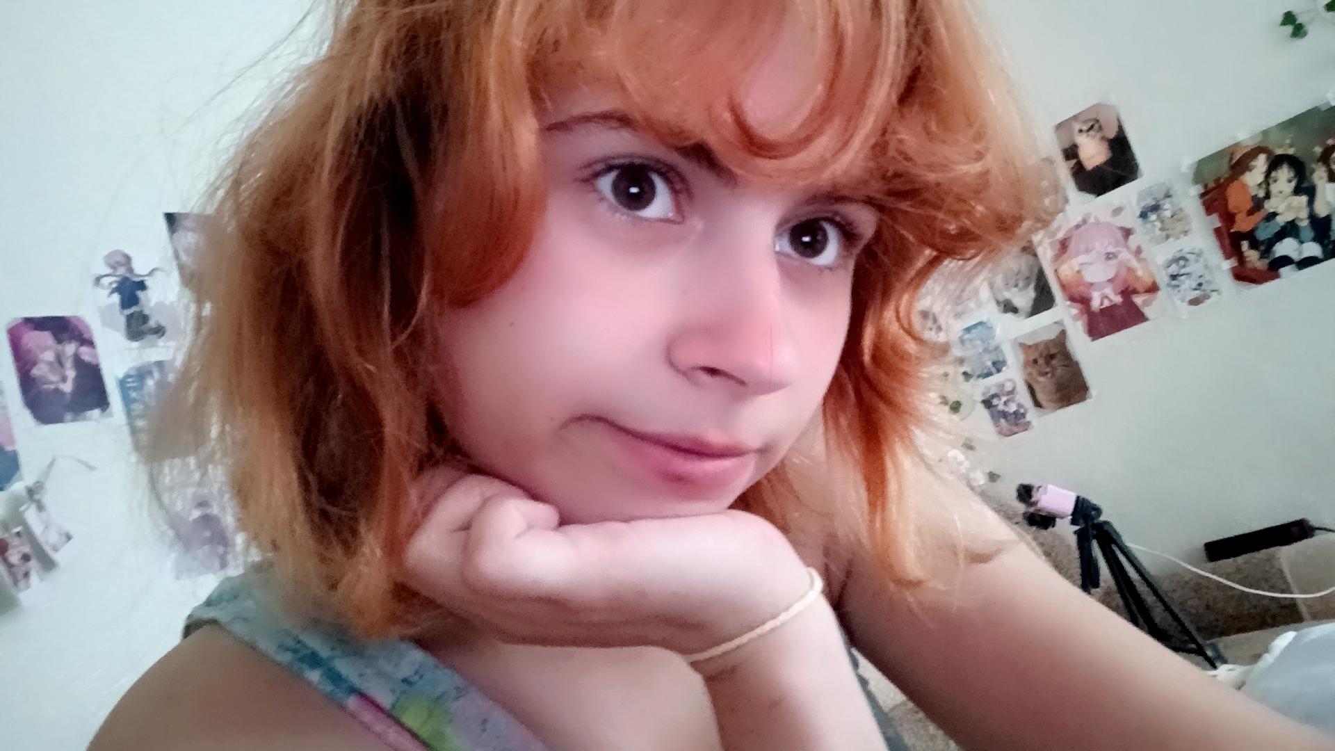 webcam model MireilleSpotwood from XloveCam webcam model MireilleSpotwood from XloveCam