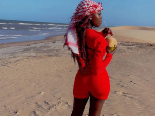 Photo of EbonyAngel-hot