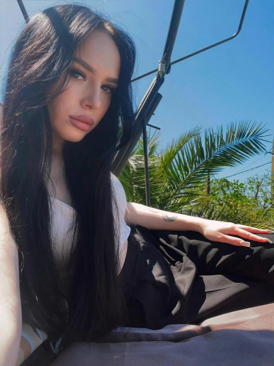 webcam model ChaneCarco from XloveCam webcam model ChaneCarco from XloveCam