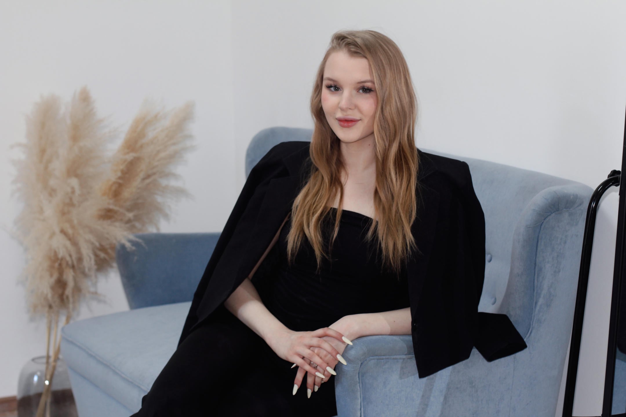 webcam model SnezhanaMeir from XloveCam webcam model SnezhanaMeir from XloveCam