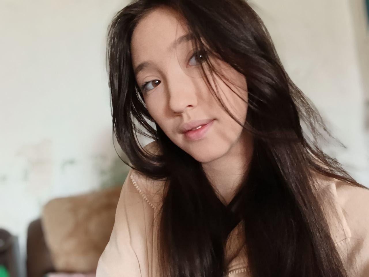 webcam model AshleyNaone from XloveCam webcam model AshleyNaone from XloveCam