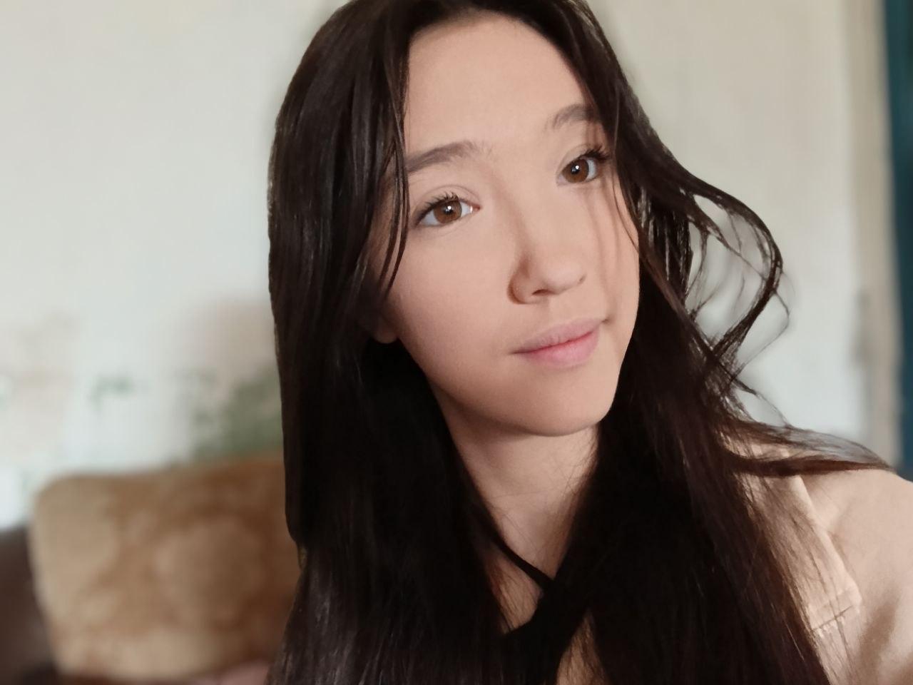 webcam model AshleyNaone from XloveCam webcam model AshleyNaone from XloveCam