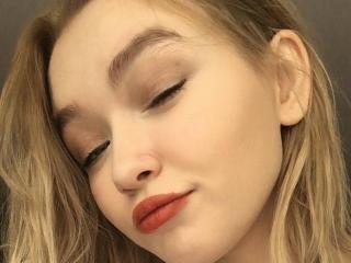 AnnamaeSvehla Webcam Porno Live - Photo 5/20