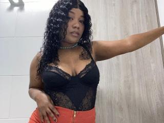 AvaJones69 Webcam Porno Live - Photo 8/21