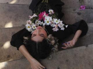 GabySmiith Image Gallery